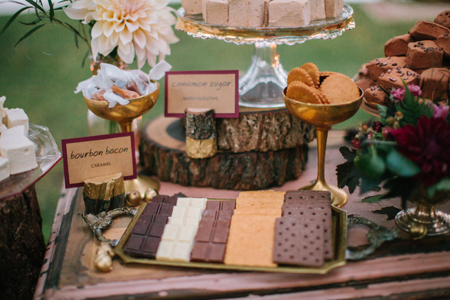 4 Ways To Personalize Your Wedding Catering